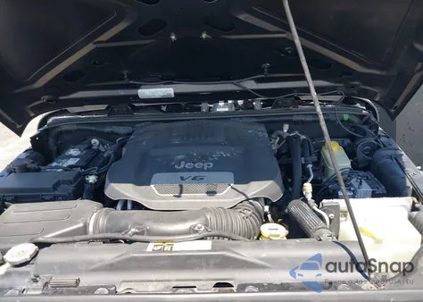 2016 Jeep Wrangler Unlimited Sport z USA, uszkodzony, nr VIN 1C4BJWDG8GL329912